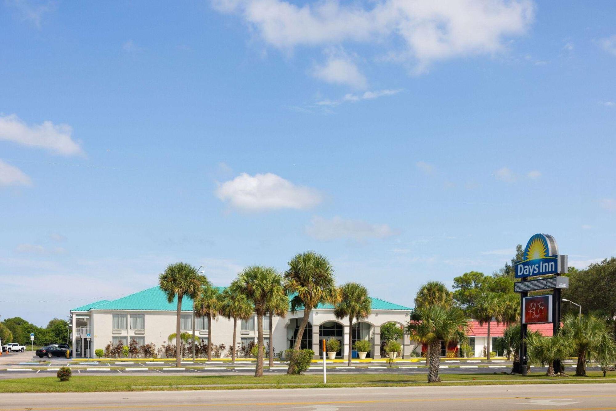Days Inn by Wyndham Fort Pierce Midtown Exterior foto