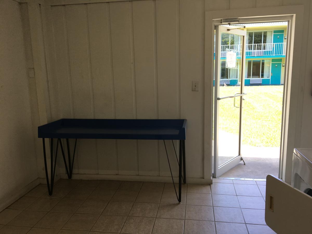 Days Inn by Wyndham Fort Pierce Midtown Exterior foto